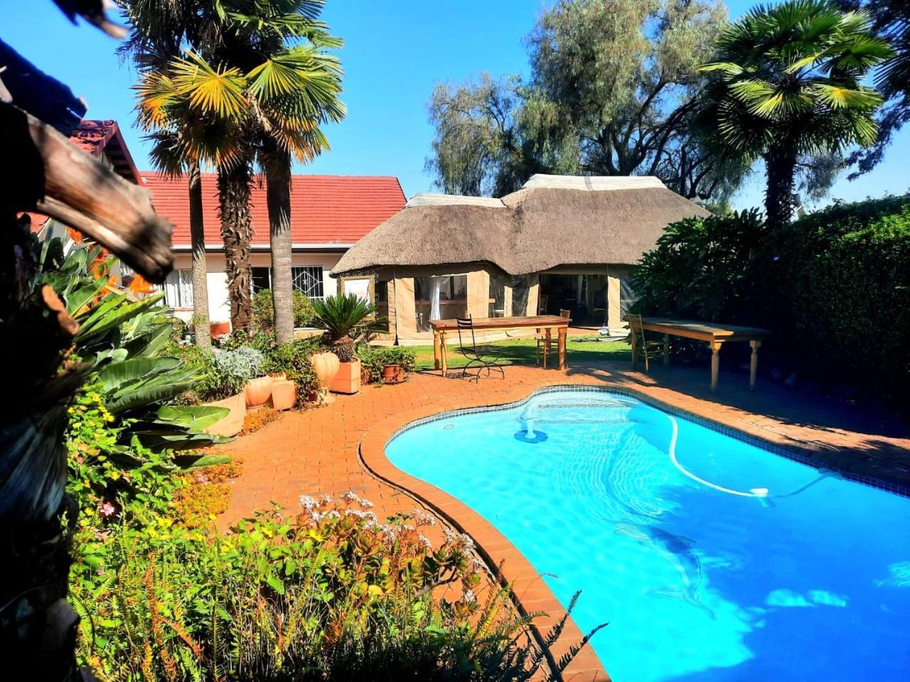 Sun And Stars Hotel Benoni Kültér fotó